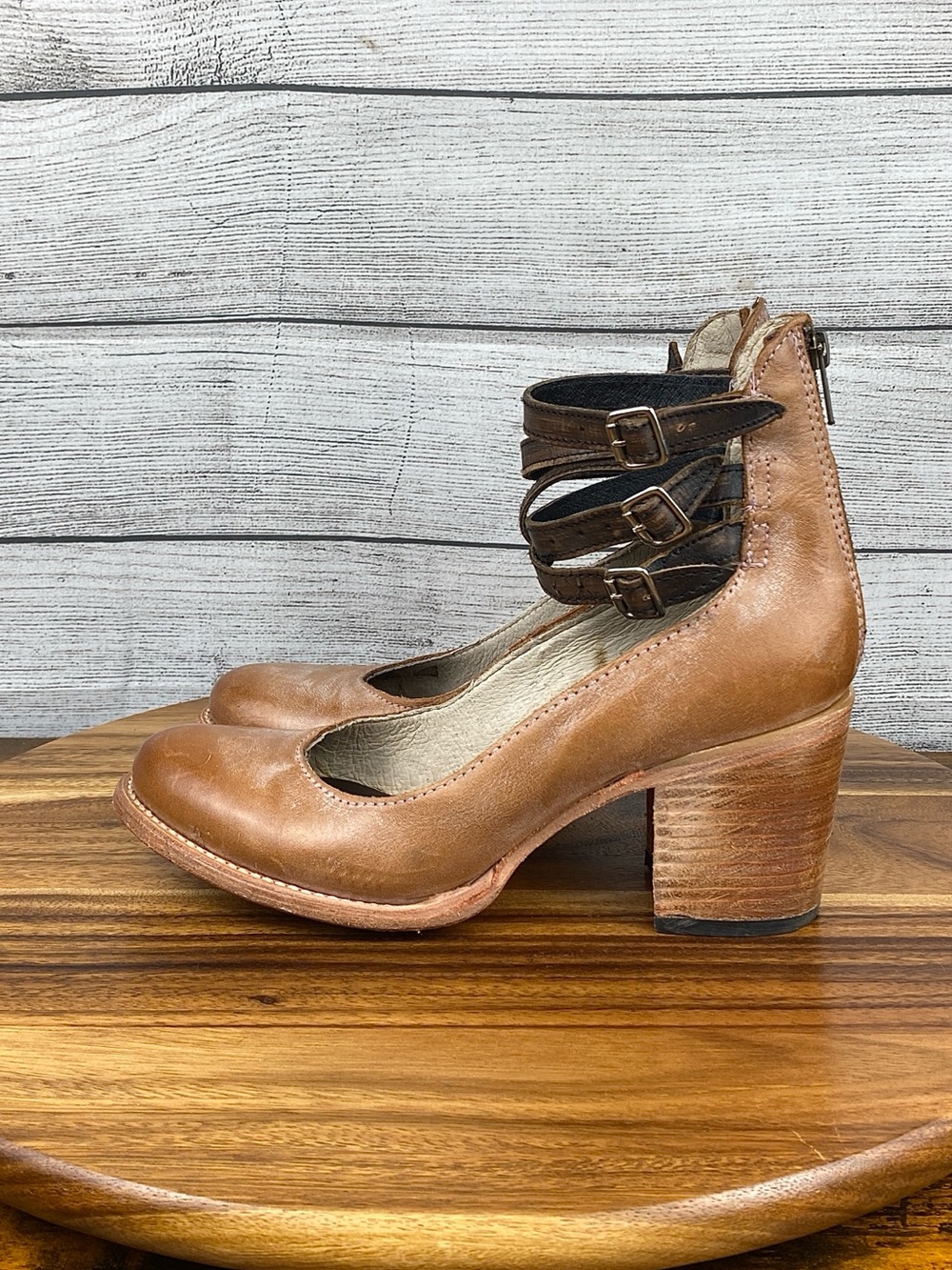 Freebird Randi Dusty Rose Leather Round Toe Ankle Strap Heels Women’s Size 9